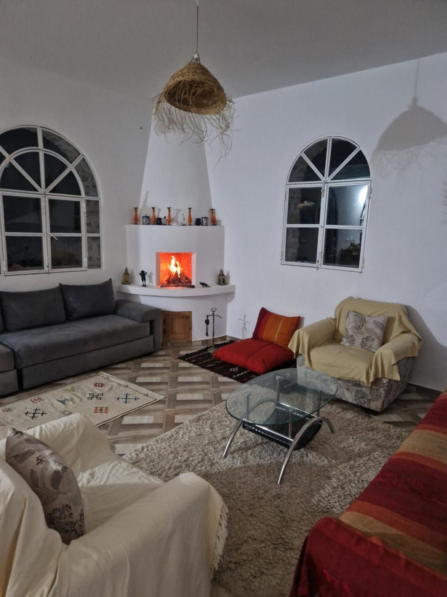 Villa Les Jardins Fleuris 4 Bedrooms Suvayr Dış mekan fotoğraf