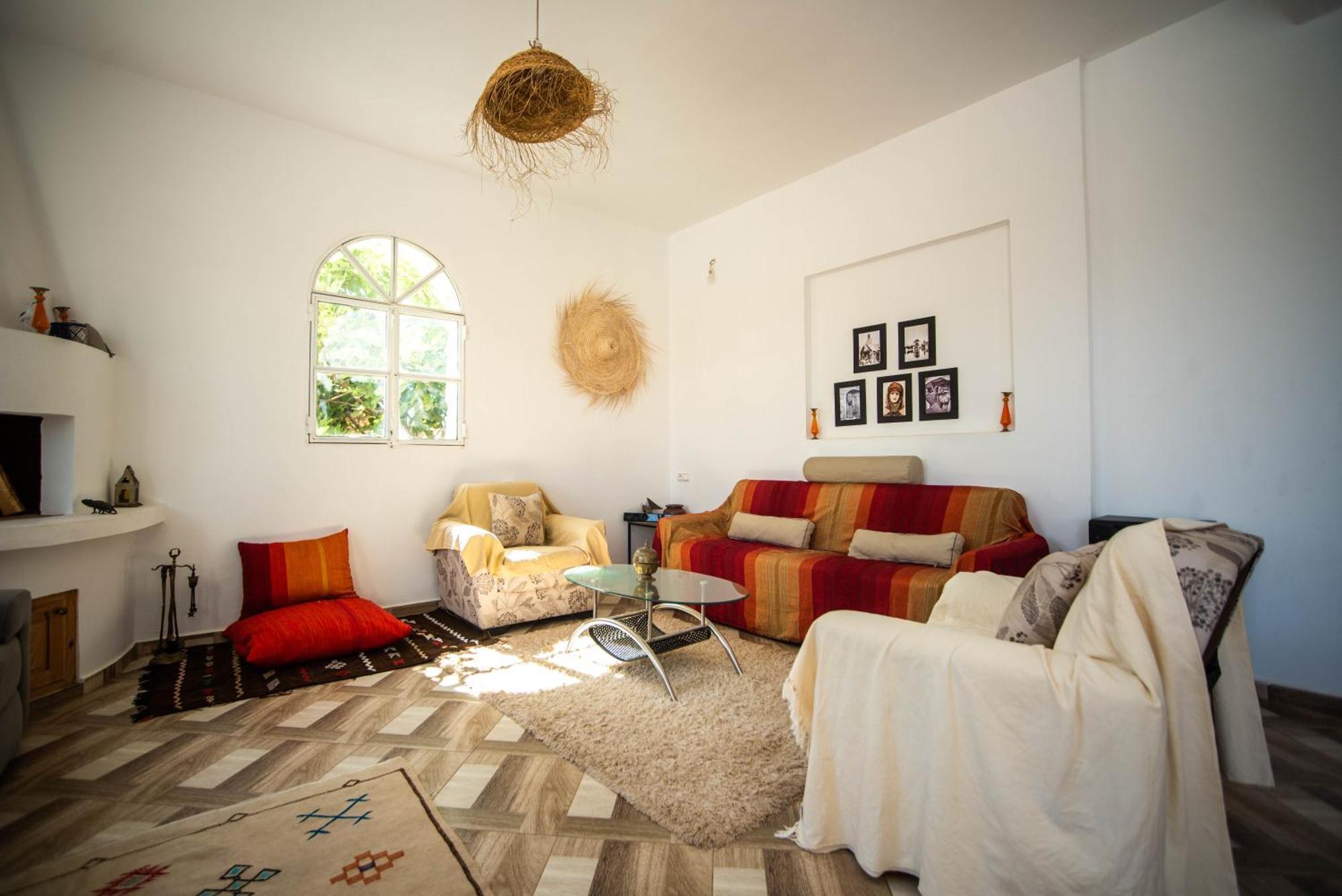 Villa Les Jardins Fleuris 4 Bedrooms Suvayr Dış mekan fotoğraf