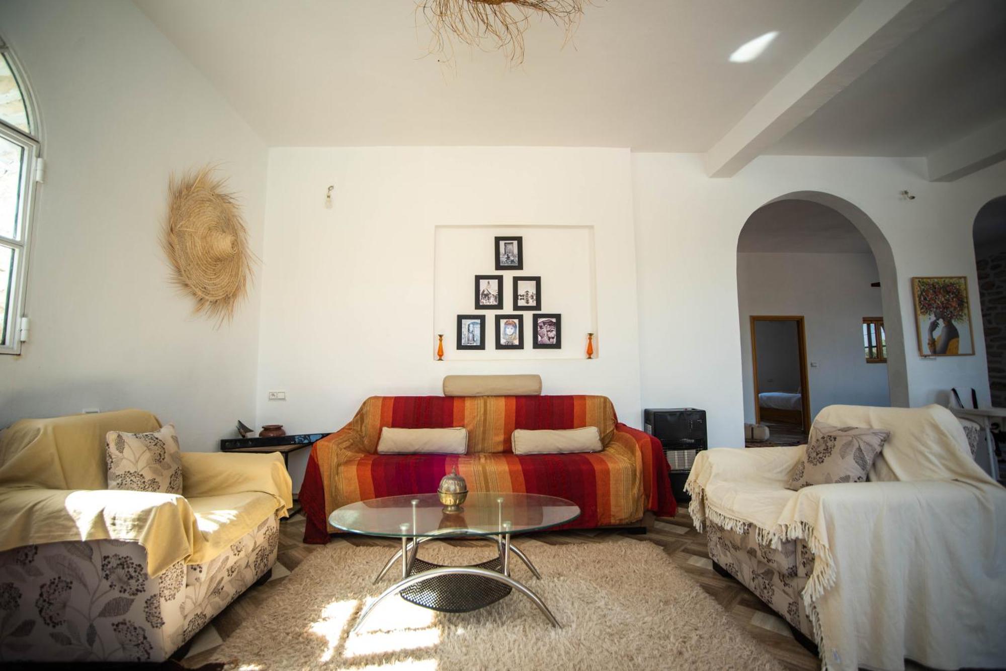 Villa Les Jardins Fleuris 4 Bedrooms Suvayr Dış mekan fotoğraf