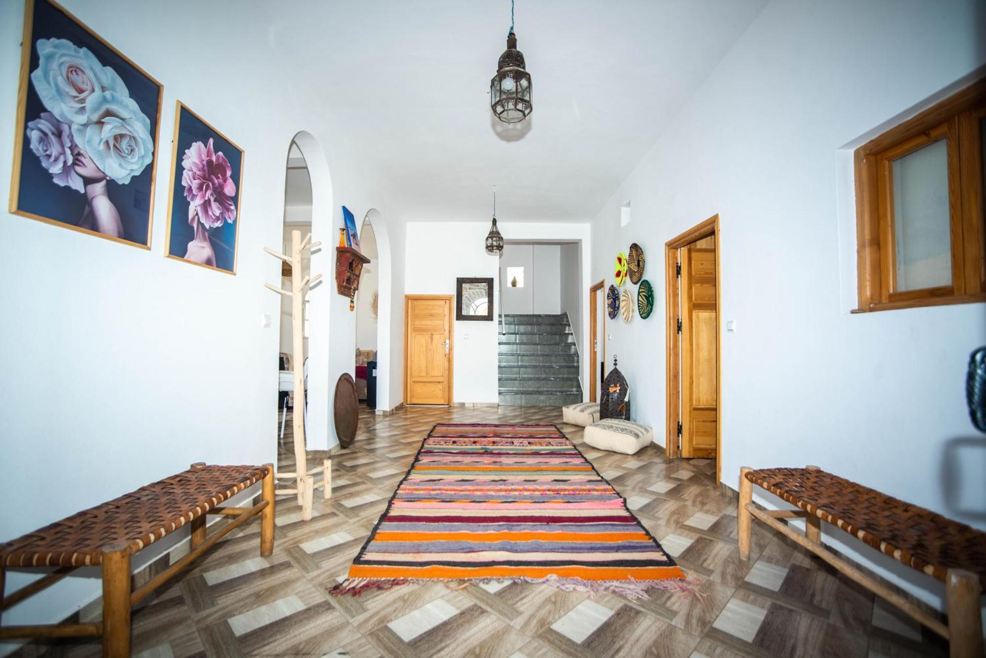 Villa Les Jardins Fleuris 4 Bedrooms Suvayr Dış mekan fotoğraf