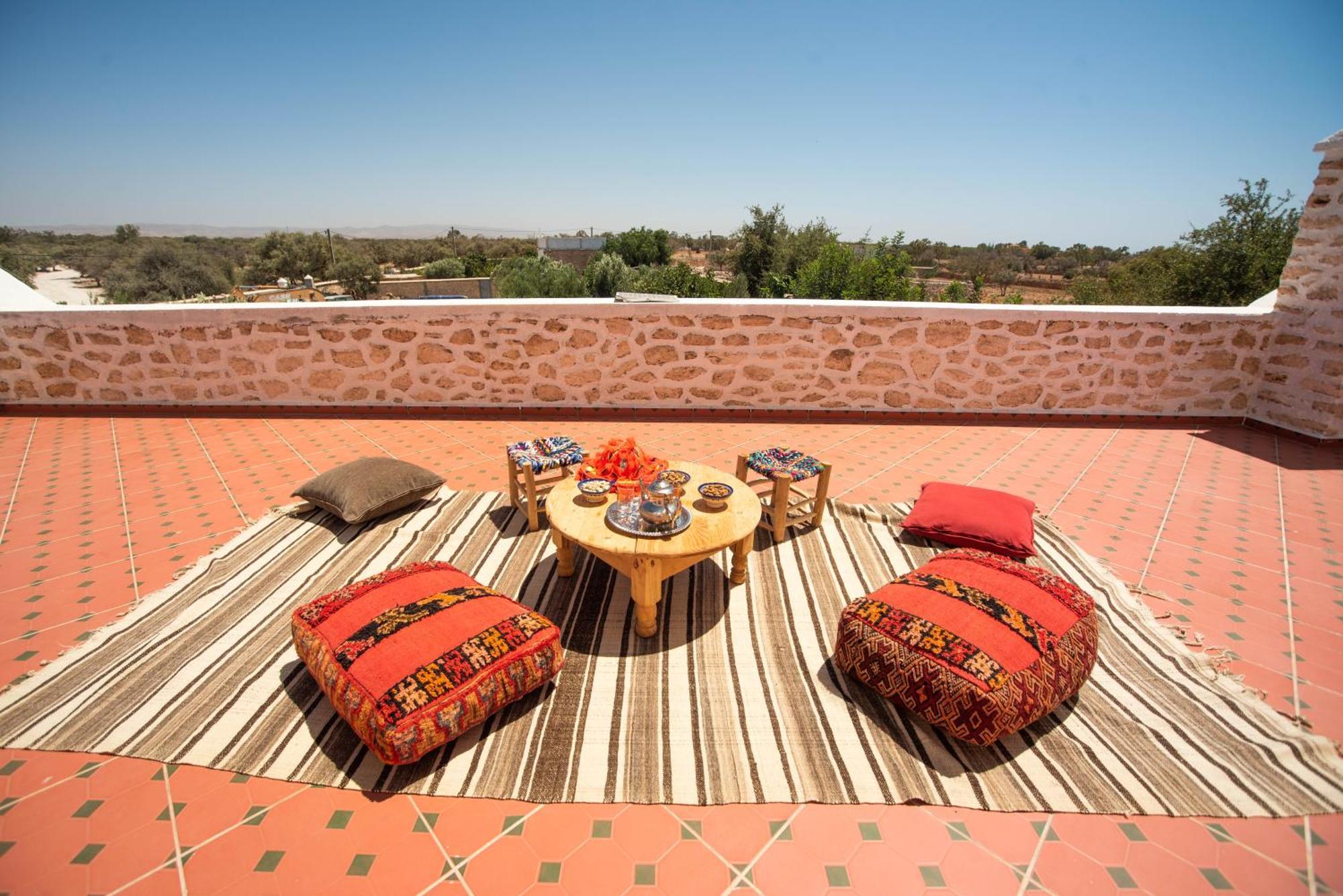 Villa Les Jardins Fleuris 4 Bedrooms Suvayr Dış mekan fotoğraf